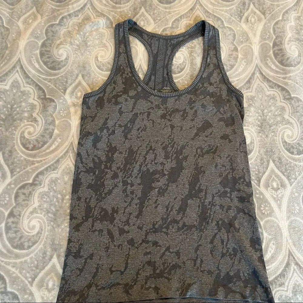 ZYIA activewear seamless tank top